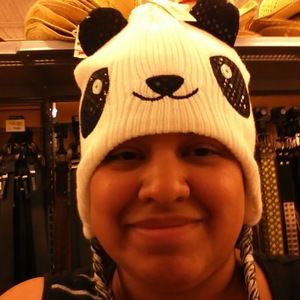 Meet your Posher, Veronica